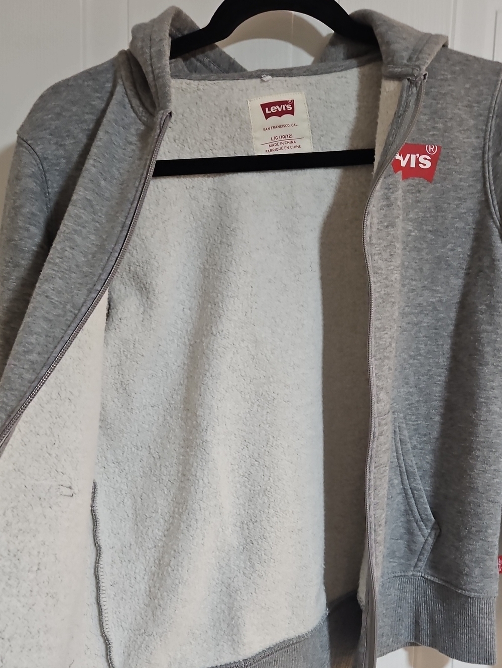 Levi's Kids Large Gray Zip-Up Hoodie with Red Logo - Picture 3 of 5